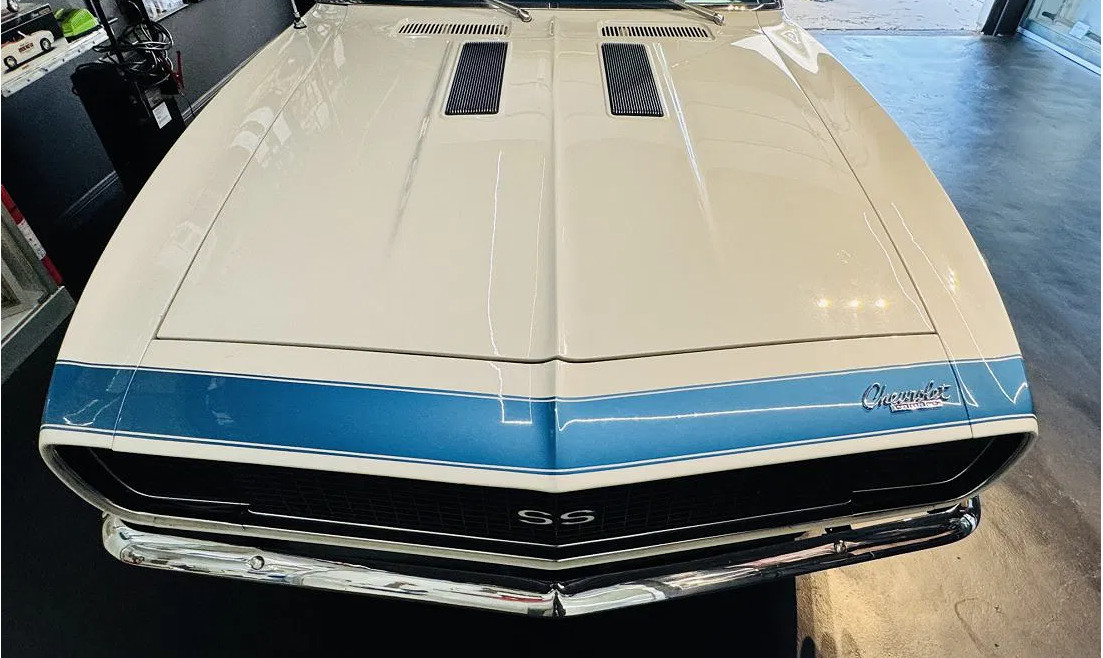 Chevrolet-Camaro-1967-Convertible-2