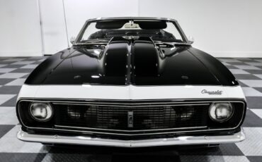 Chevrolet-Camaro-1967-Convertible-2