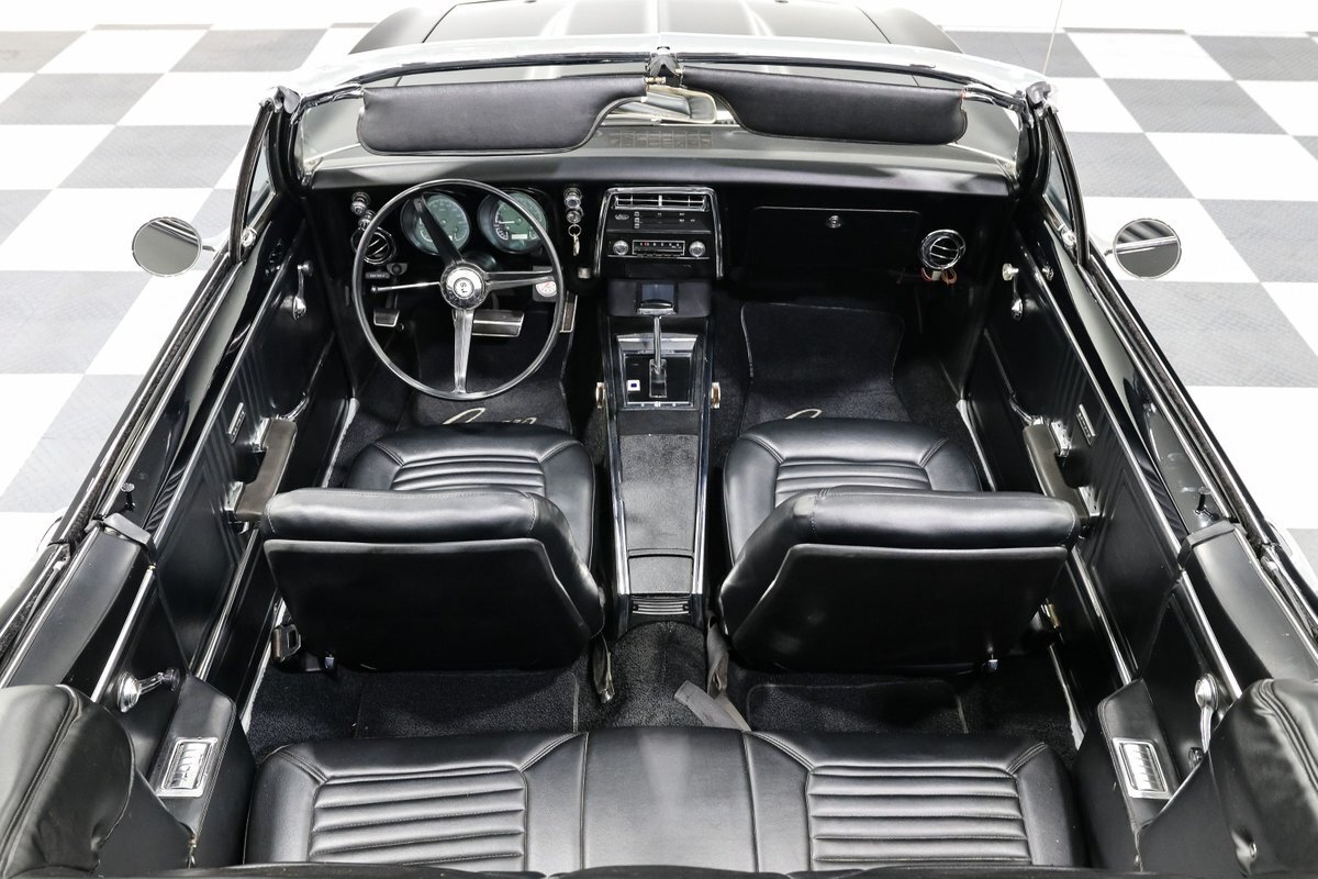 Chevrolet-Camaro-1967-Convertible-21