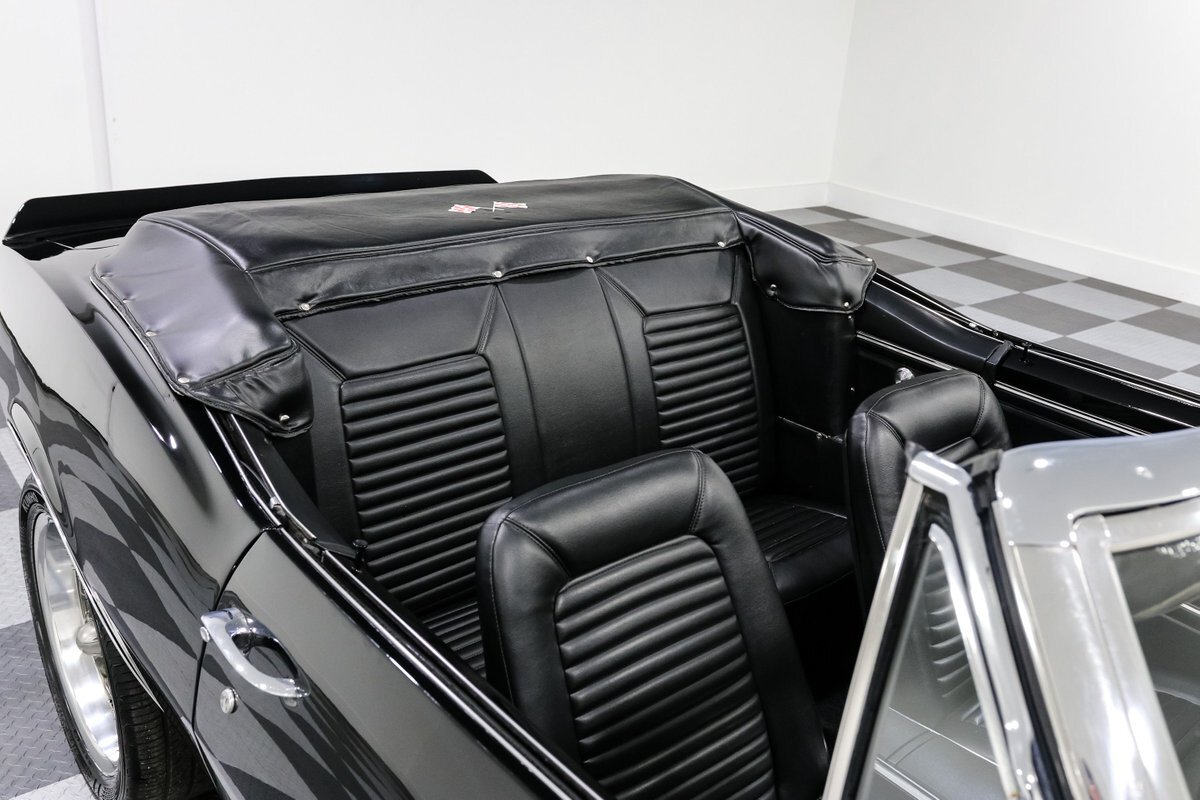 Chevrolet-Camaro-1967-Convertible-23