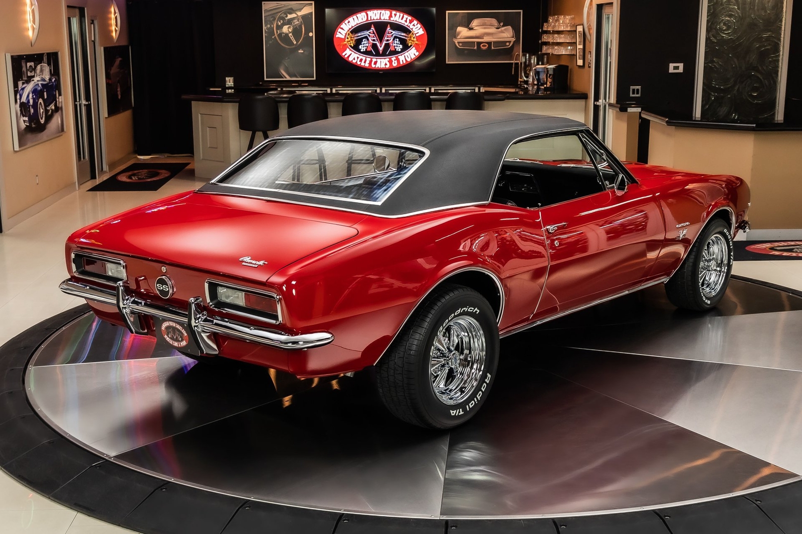 Chevrolet-Camaro-1967-Coupe-13