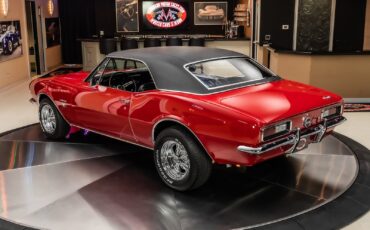 Chevrolet-Camaro-1967-Coupe-17