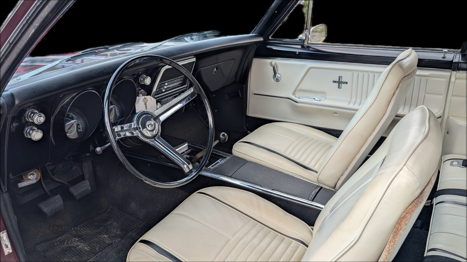 Chevrolet-Camaro-1967-Coupe-34
