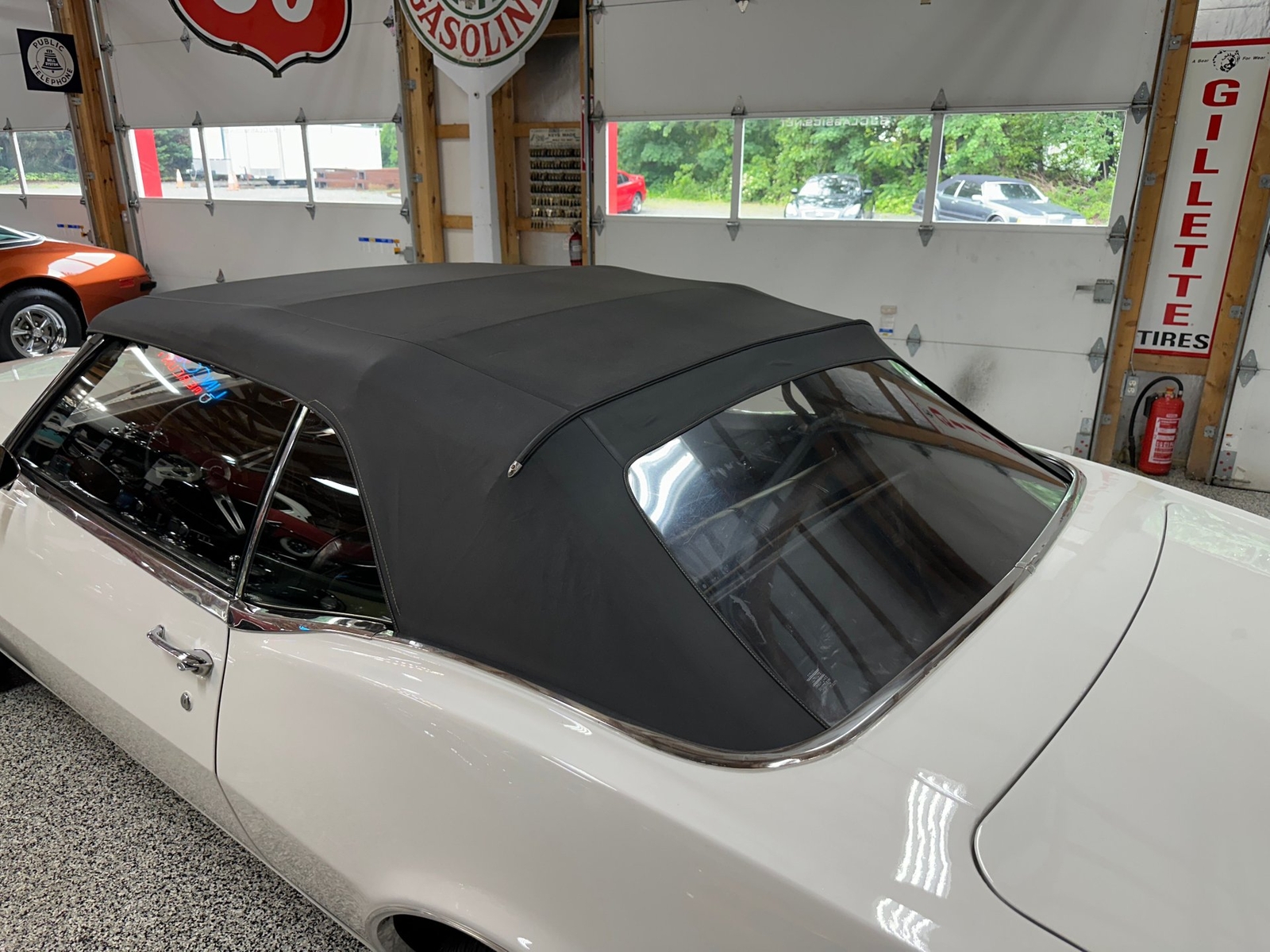 Chevrolet-Camaro-1968-Convertible-21