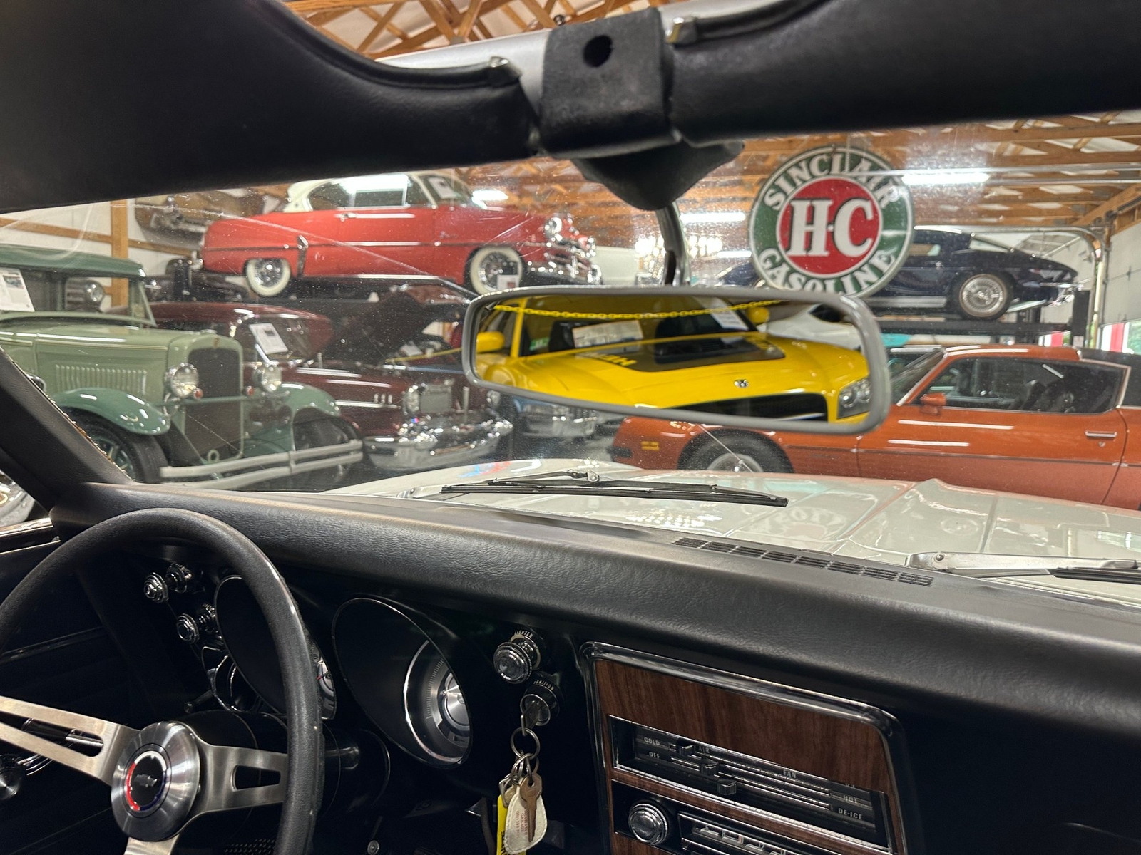 Chevrolet-Camaro-1968-Convertible-29