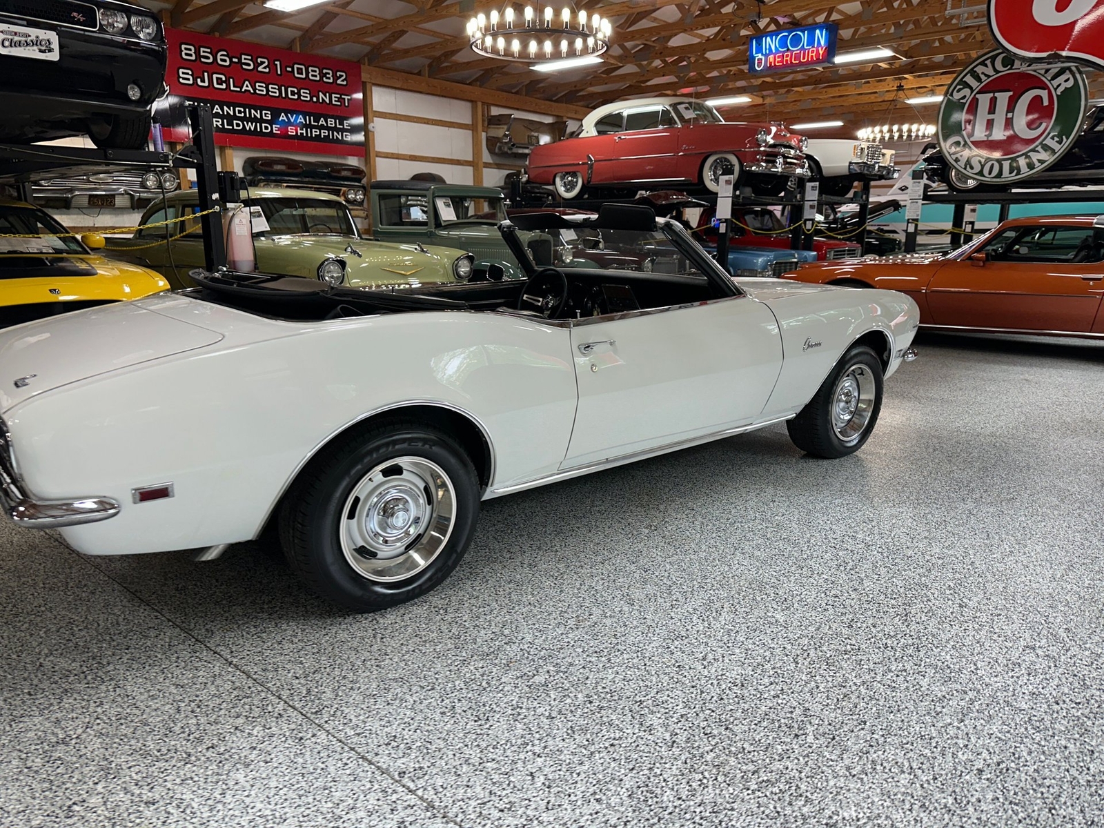 Chevrolet-Camaro-1968-Convertible-36