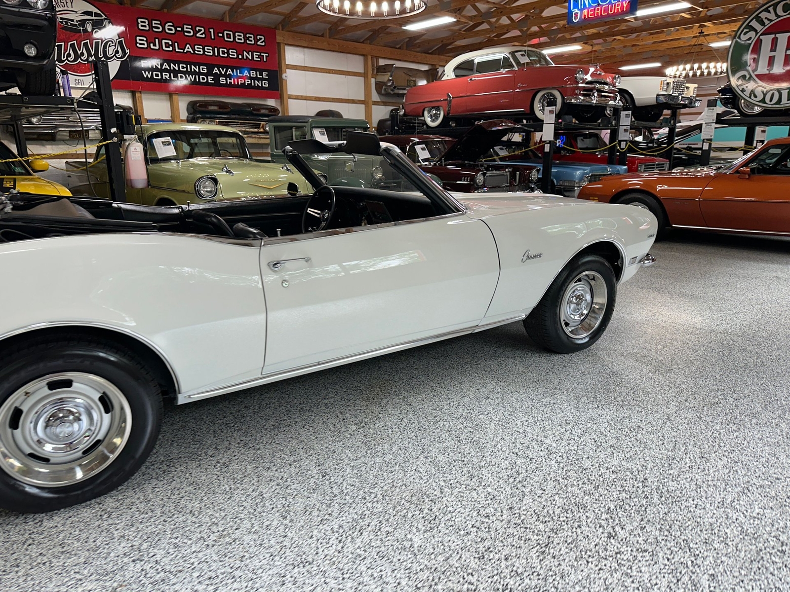 Chevrolet-Camaro-1968-Convertible-38