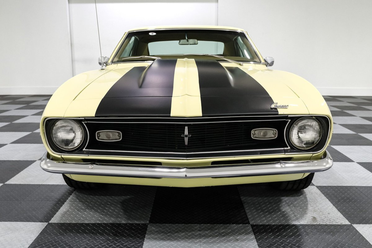 Chevrolet-Camaro-1968-Coupe-1