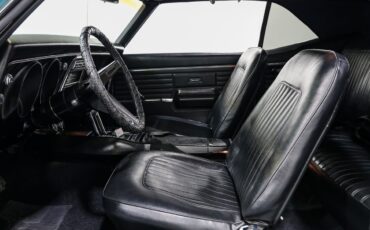 Chevrolet-Camaro-1968-Coupe-13