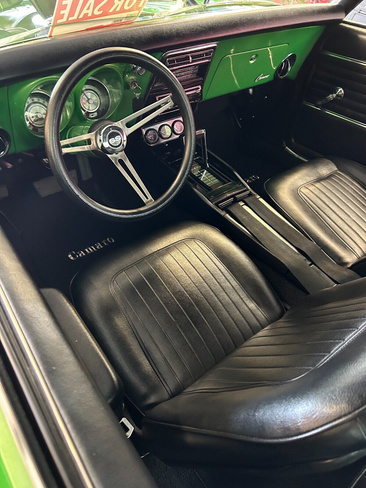 Chevrolet-Camaro-1968-Coupe-3