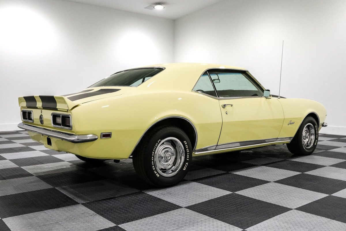 Chevrolet-Camaro-1968-Coupe-6