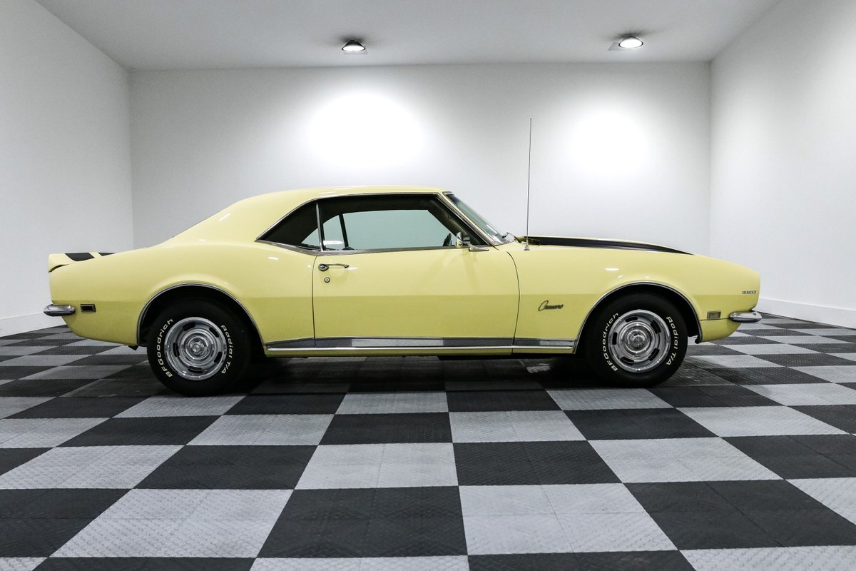 Chevrolet-Camaro-1968-Coupe-7