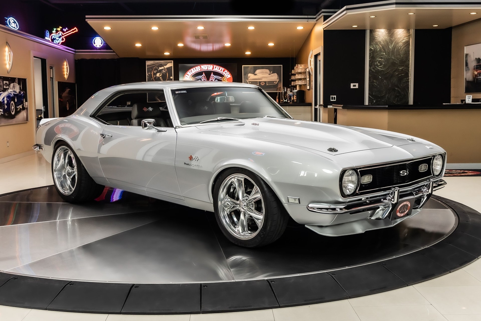 Chevrolet-Camaro-1968-Coupe-9