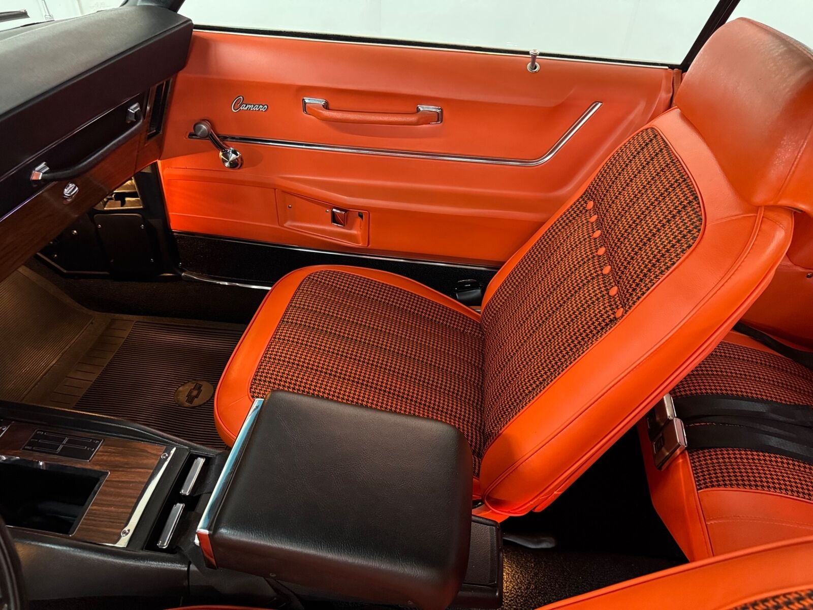 Chevrolet-Camaro-1969-23