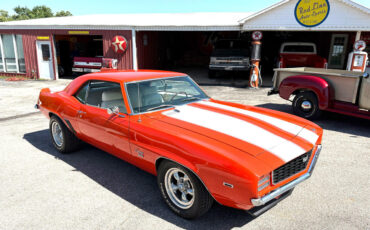 Chevrolet-Camaro-1969-American-Muscle-Car-1
