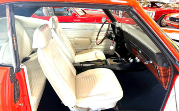 Chevrolet-Camaro-1969-American-Muscle-Car-19