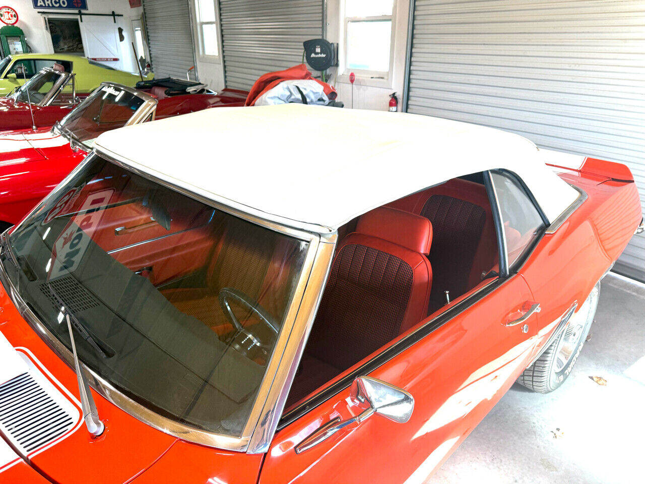 Chevrolet-Camaro-1969-American-Muscle-Car-24