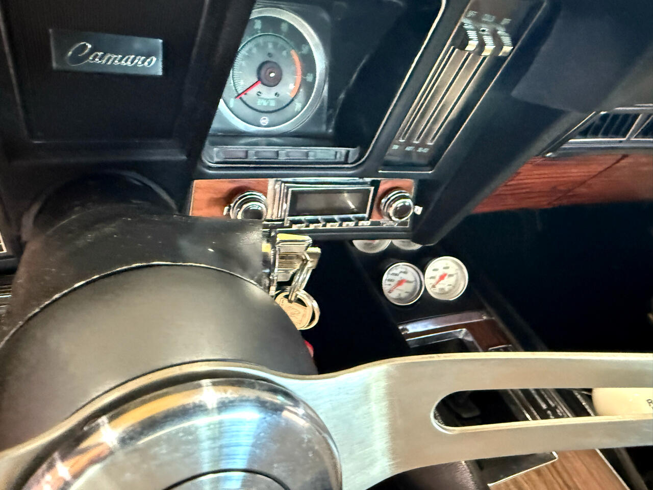 Chevrolet-Camaro-1969-American-Muscle-Car-34