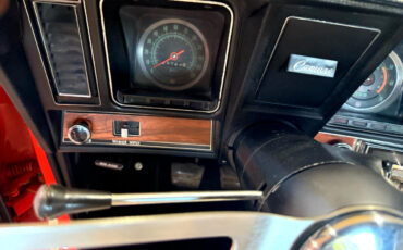 Chevrolet-Camaro-1969-American-Muscle-Car-35