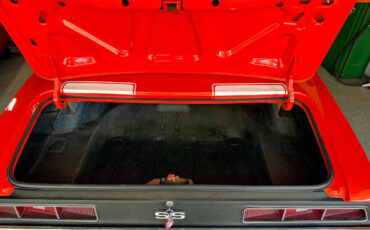 Chevrolet-Camaro-1969-American-Muscle-Car-36
