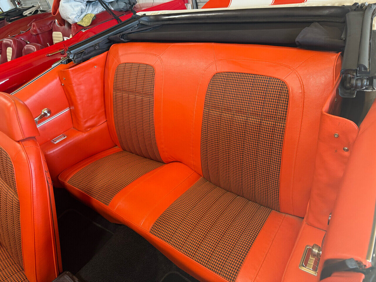 Chevrolet-Camaro-1969-American-Muscle-Car-36