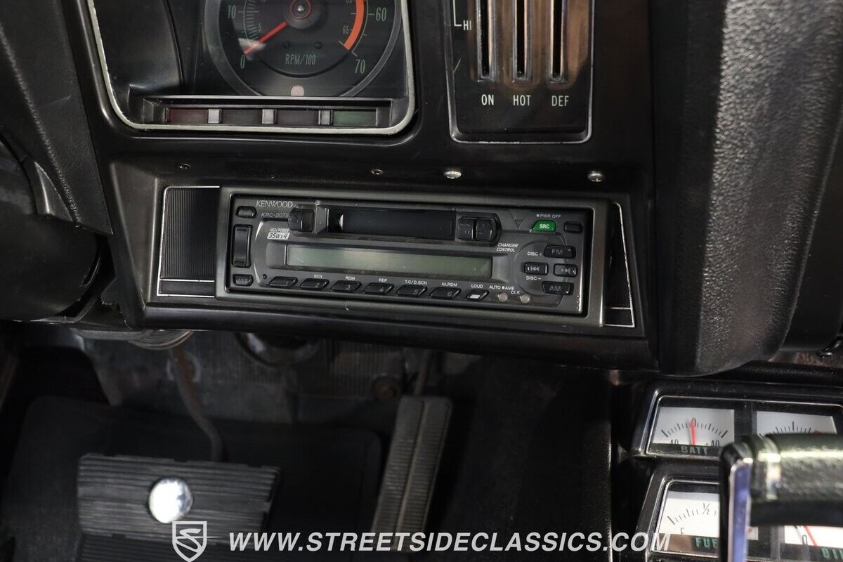 Chevrolet-Camaro-1969-Convertible-38