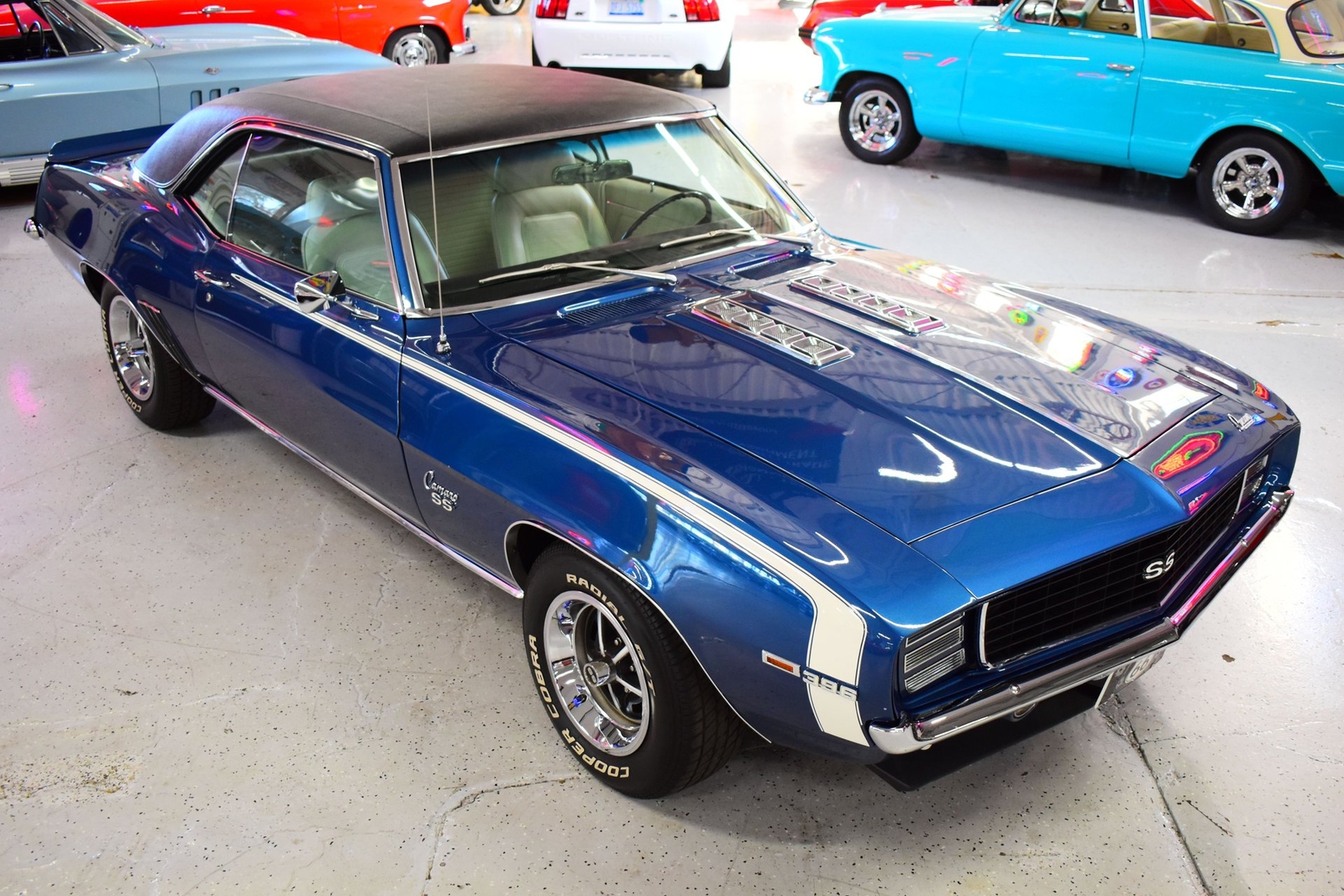 Chevrolet-Camaro-1969-Coupe-1