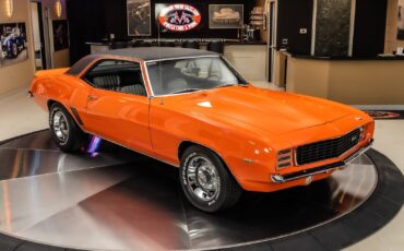 Chevrolet-Camaro-1969-Coupe-10