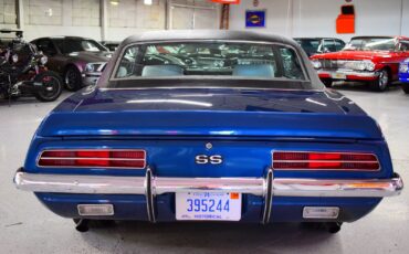Chevrolet-Camaro-1969-Coupe-13