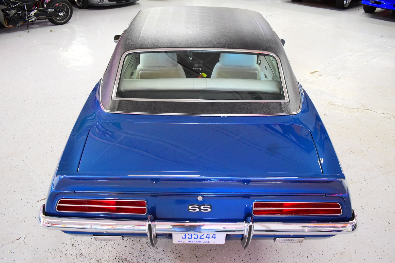 Chevrolet-Camaro-1969-Coupe-14