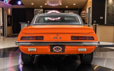 Chevrolet-Camaro-1969-Coupe-14