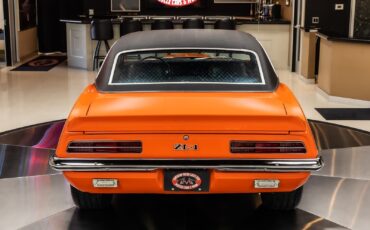 Chevrolet-Camaro-1969-Coupe-15