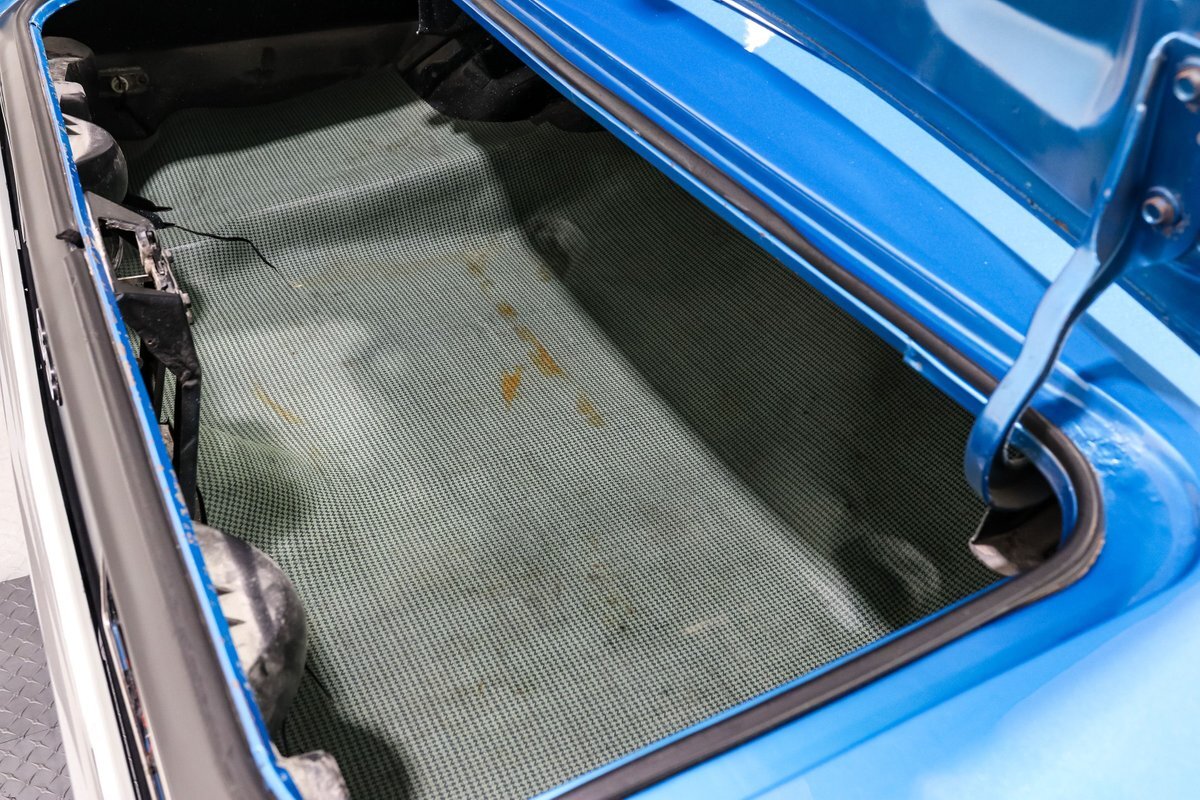 Chevrolet-Camaro-1969-Coupe-19