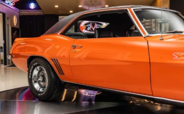 Chevrolet-Camaro-1969-Coupe-22