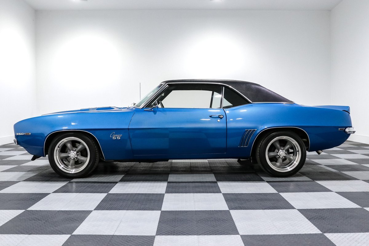Chevrolet-Camaro-1969-Coupe-3