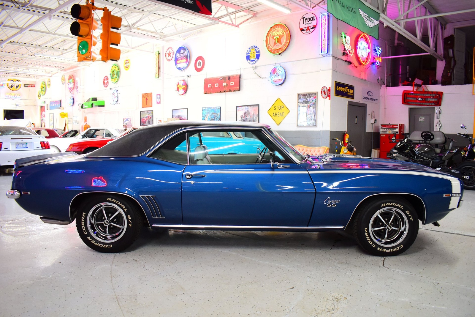 Chevrolet-Camaro-1969-Coupe-3