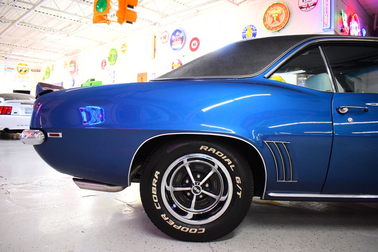 Chevrolet-Camaro-1969-Coupe-7