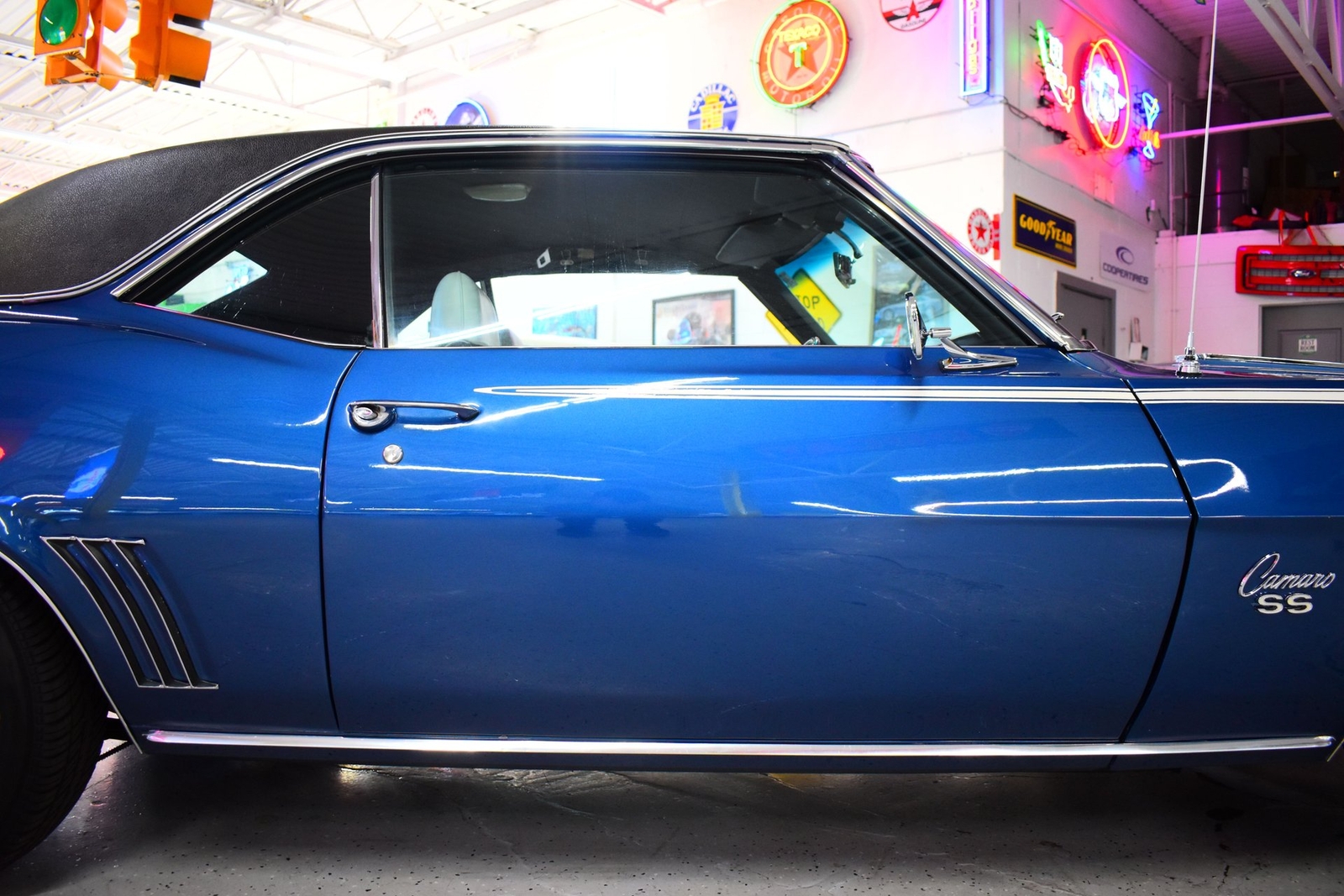 Chevrolet-Camaro-1969-Coupe-8