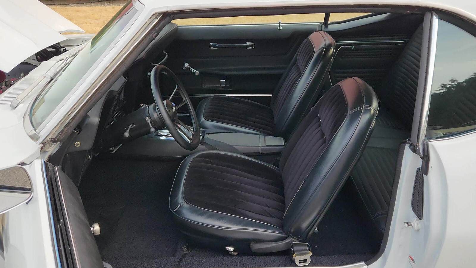 Chevrolet-Camaro-1969-Coupe-9