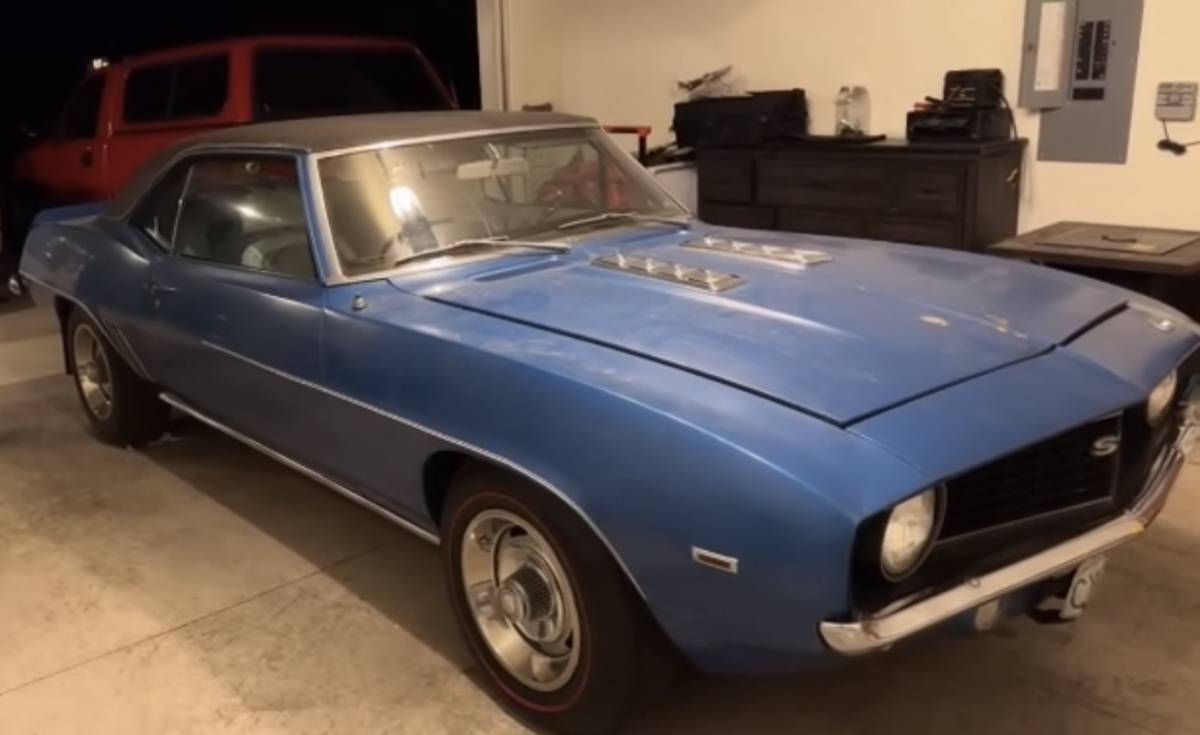 Chevrolet-Camaro-1969-blue-2