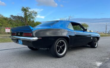 Chevrolet-Camaro-1969-coupe-30