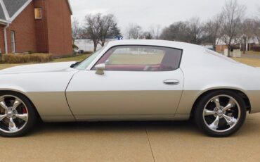 Chevrolet-Camaro-1970-coupe-18