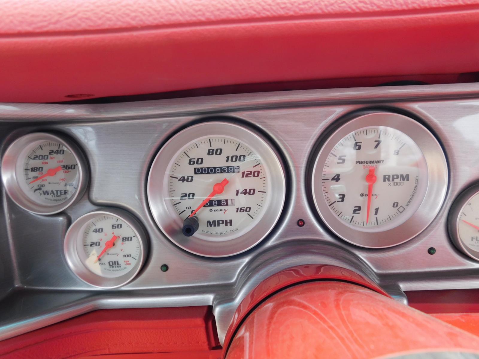 Chevrolet-Camaro-1970-coupe-24
