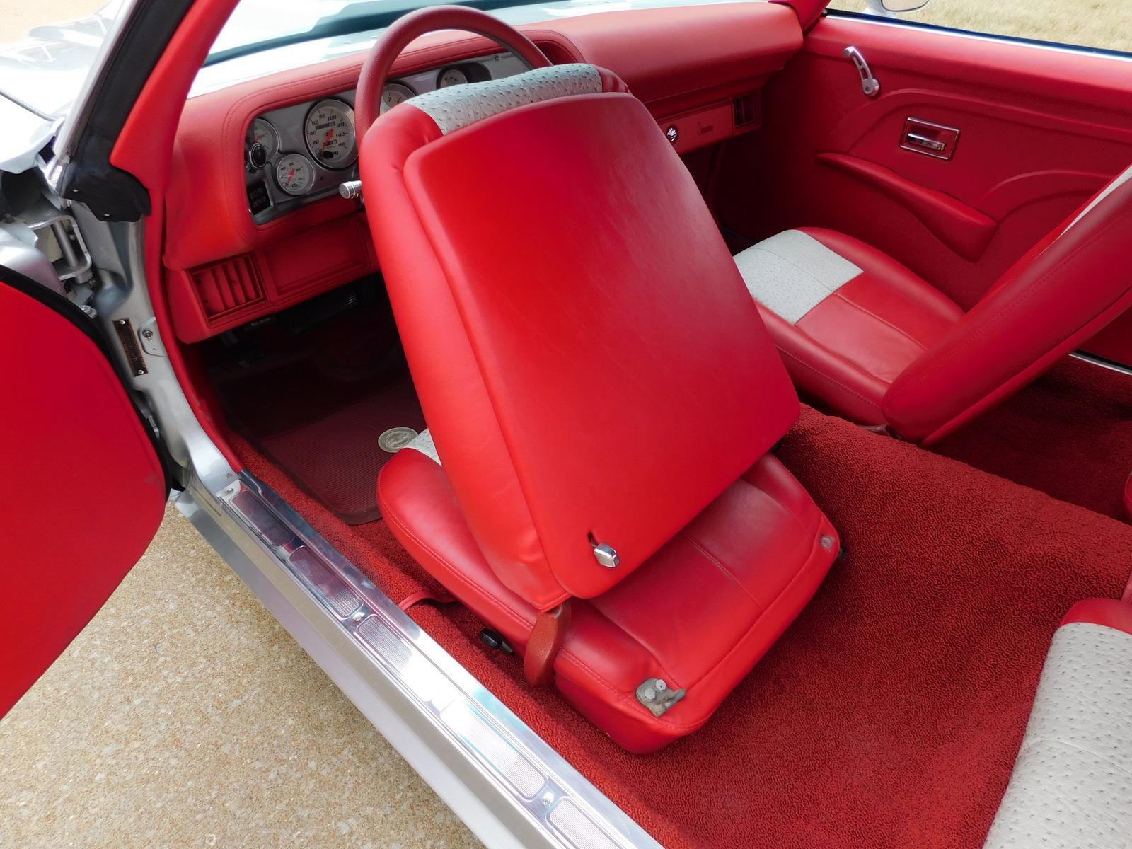 Chevrolet-Camaro-1970-coupe-26