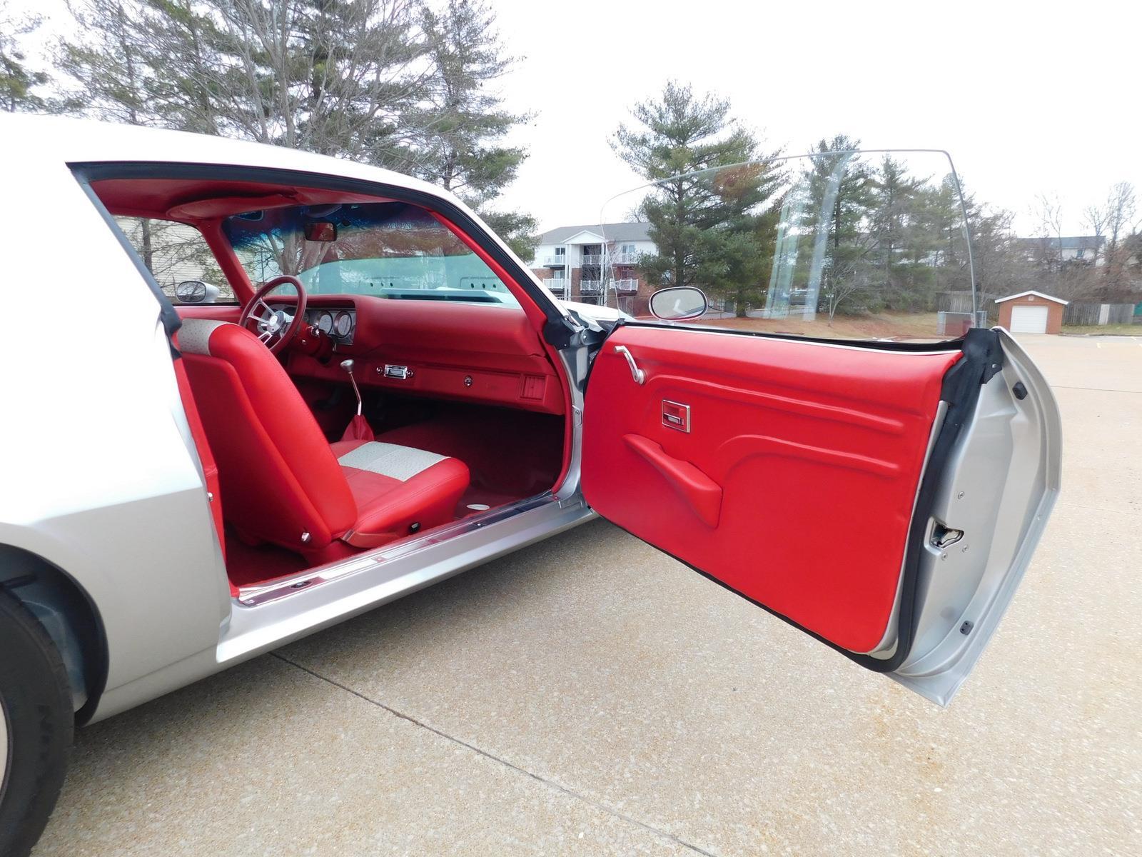 Chevrolet-Camaro-1970-coupe-31