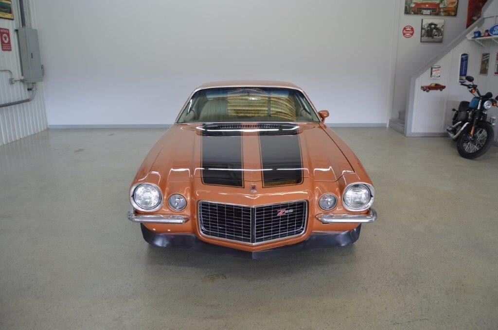 Chevrolet-Camaro-1971-Coupe-2