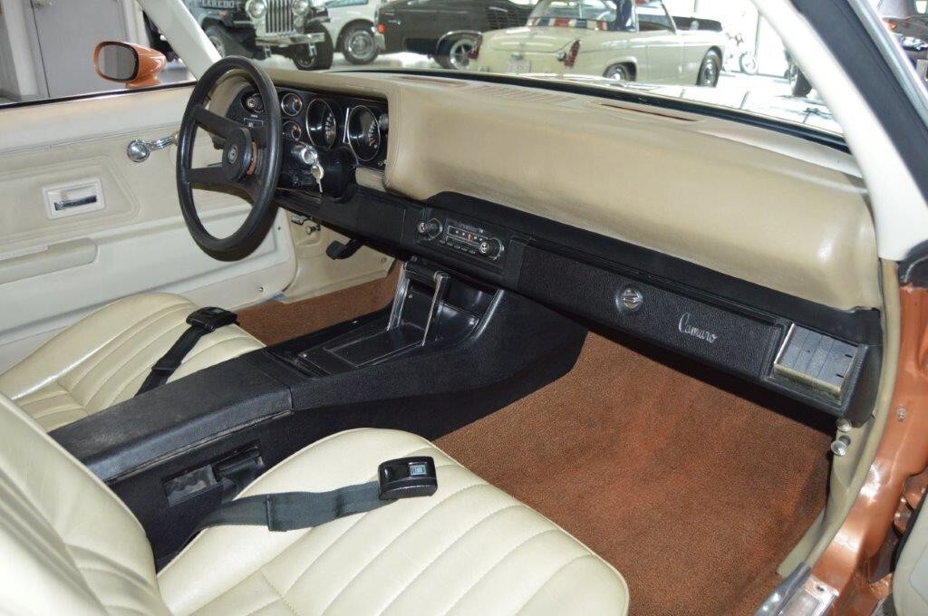 Chevrolet-Camaro-1971-Coupe-25
