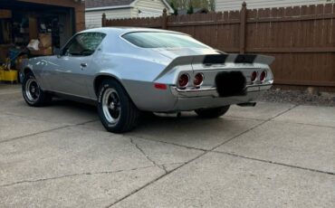 Chevrolet-Camaro-1973-custom-2