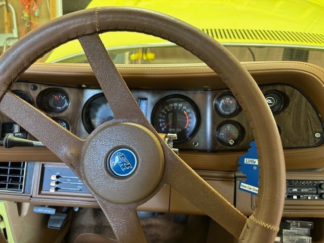 Chevrolet-Camaro-1974-Coupe-20