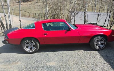 Chevrolet Camaro  1975 red